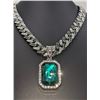 Image 5 : 14 K White Gold Plate Simulated Emerald Pendant Necklace