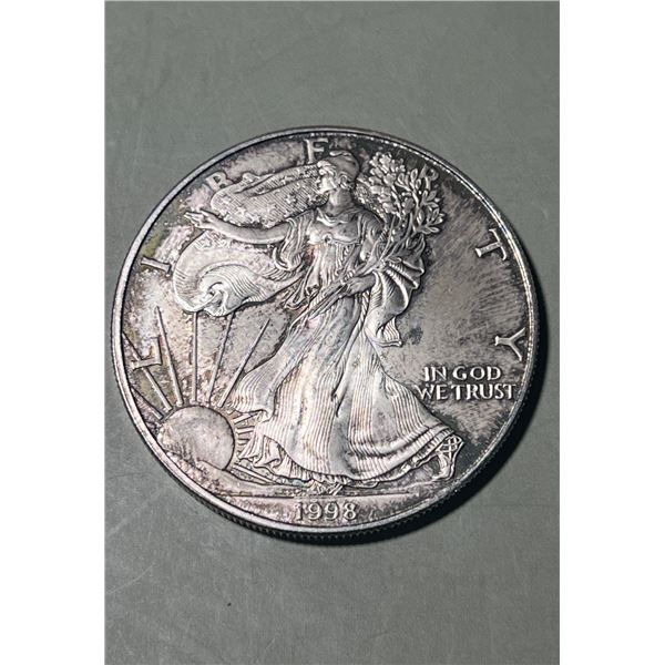 1998 $1 American 1oz, 0.999 Pure Silver Eagle Round.