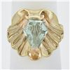 Image 9 : Retro 14k Rosy Yellow Gold Unique Shape Aquamarine in Scalloped Shell Split Ring