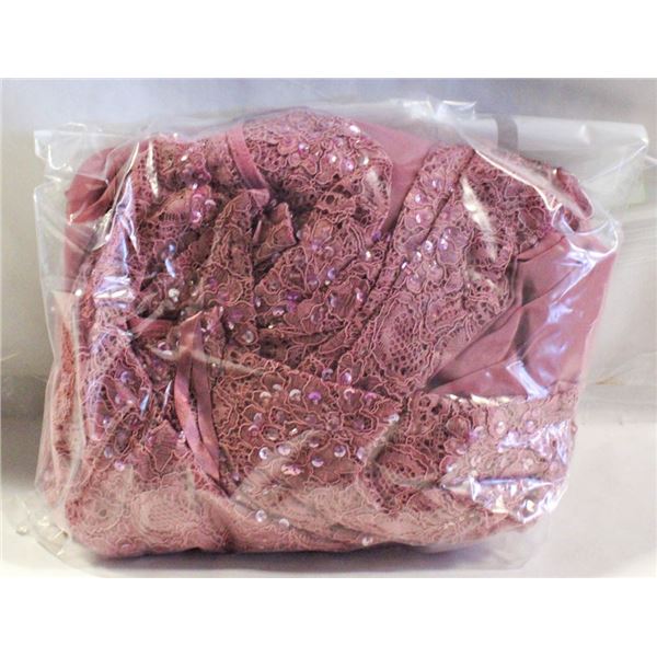 NEW MEDIUM PINK INDIAN STYLE WOMENS DRESS