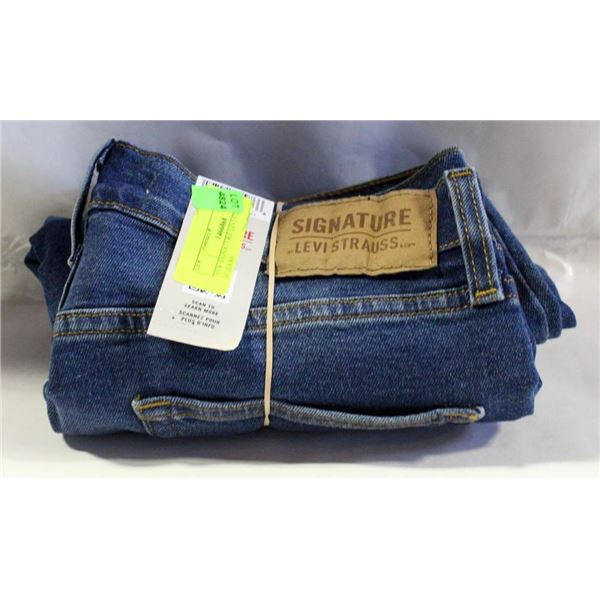 NEW SIGNATURE LEVI STRAUSS 29 X 30 JEANS
