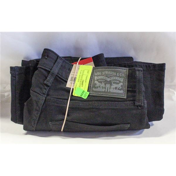 LEVI STRAUSS & CO 28 X 32 BLACK FLARE HIGH RISE