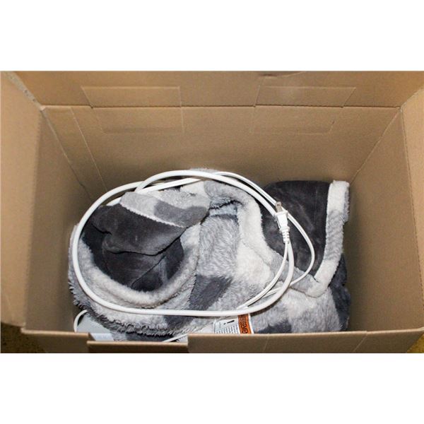 BERKSHIRE HEATED THROW BLANKET