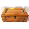 Image 1 : VINTAGE PILLIOD ART BOX CEDAR