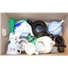 Image 1 : ESTATE LOT OF VARIOUS TEA POTS