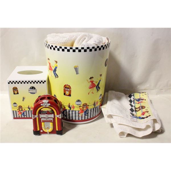 5 PCS RETRO DINER BATHROOM