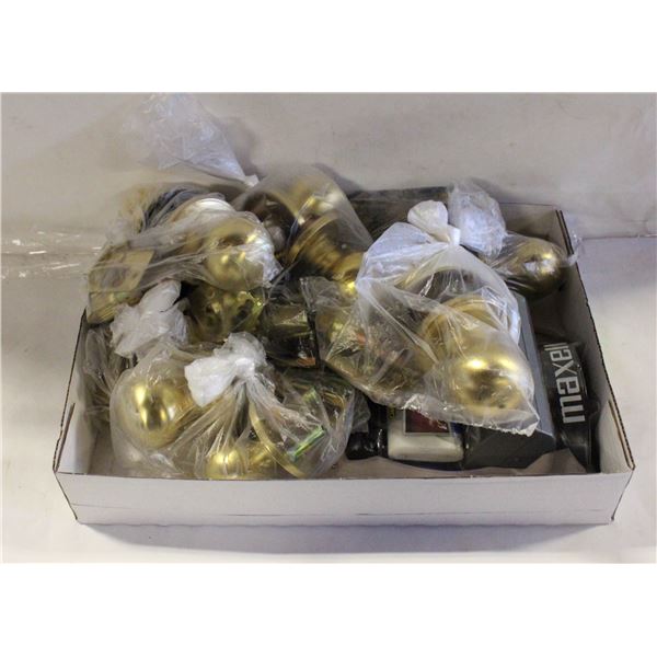 FLAT OF DOOR KNOBS AND NEW BIG SCREEN CLEANING