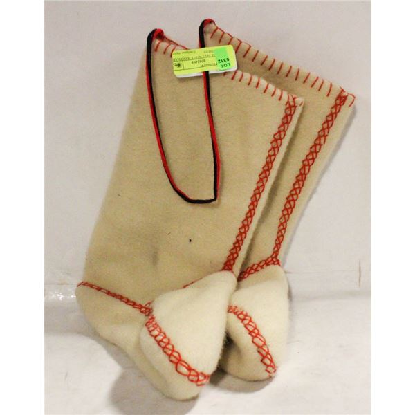 VINTAGE FELT WHITE HAND MADE BOOT LINERS