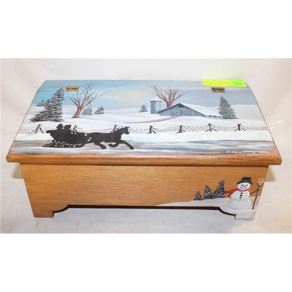 HAND PAINTED 1996 WOODEN BOX + HANDPAINTED