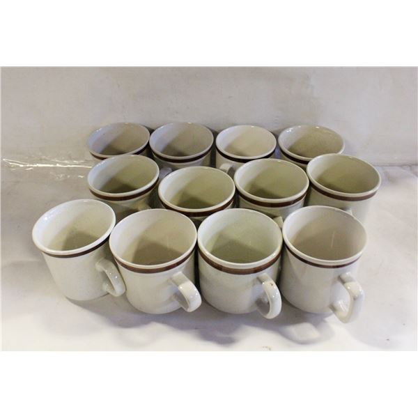 12 COFFEE MUGS & FRESH COFFEE ROUND METAL