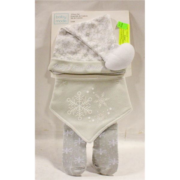 NEW BABY'S FIRST CHRISTMAS OUTFIT 0-6 MONTHS