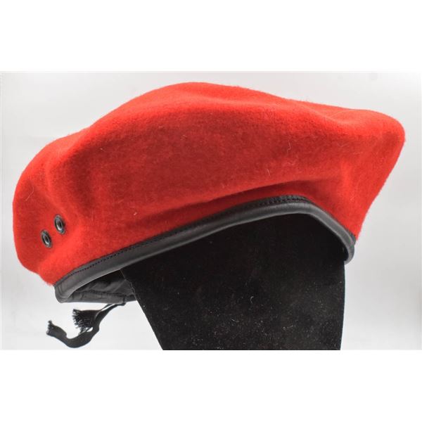 1952 BASQUE BERET BY GRANDINERE RED