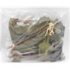Image 1 : GI JOE 12 INCH ACCESSORIES INCLUDING TENT