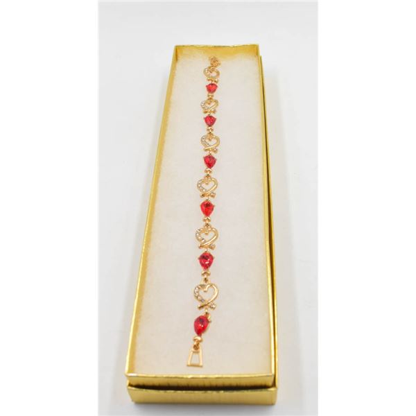 SHINY GOLD TONE RHINESTONE HEART BRACELET
