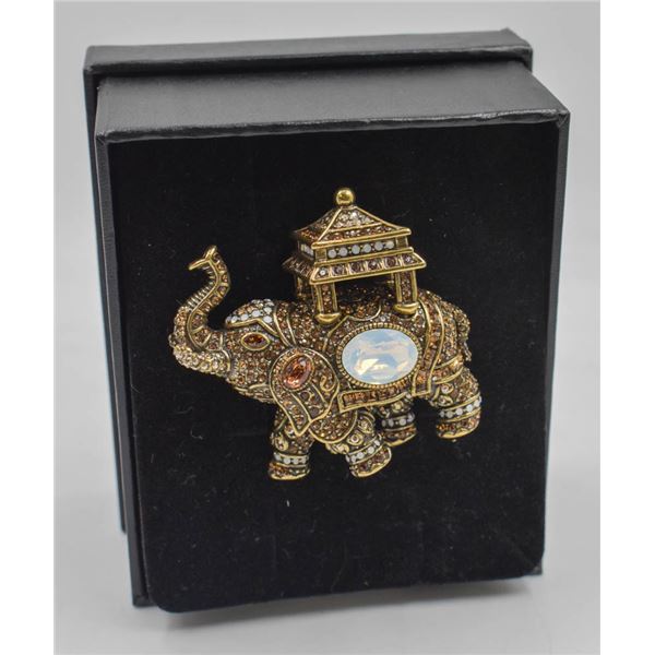 HEIDI DAUS SAFARI - UNAUTHENTICATED