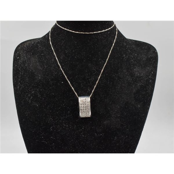 STERLING SILVER CHAIN W/UNSTAMPED CHARM