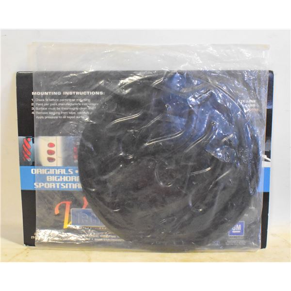 NEW OLD STOCK V TECH 1999-2006 CHEV/GMC GAS DOOR-