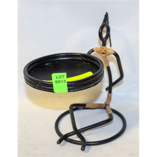 METAL RING / JEWELRY HOLDER STAND