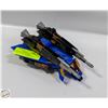 Image 1 : TRANSFORMERS UNIVERSE VOYAGER CLASS TREAD BOLT