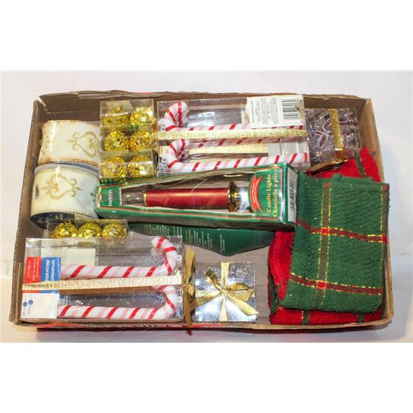 LOT OF NEW CHRISTMAS TREE DECORATIONS