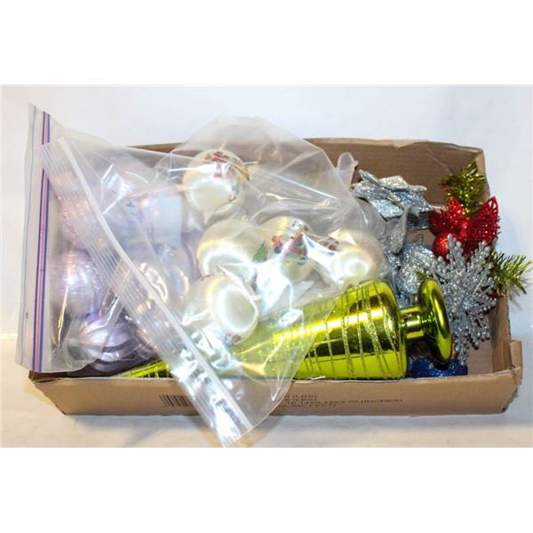 LOT OF HOLIDAY DÉCOR + VINTAGE DISNEY