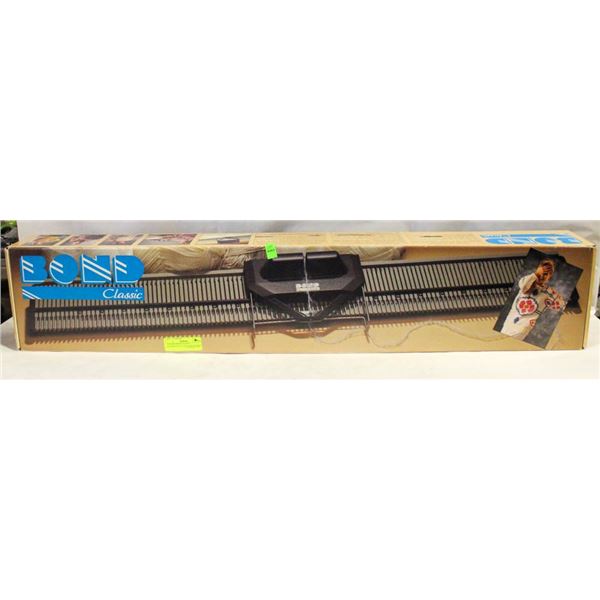 VINTAGE BOND CLASSIC HANDKNITTING SWEATER MACHINE