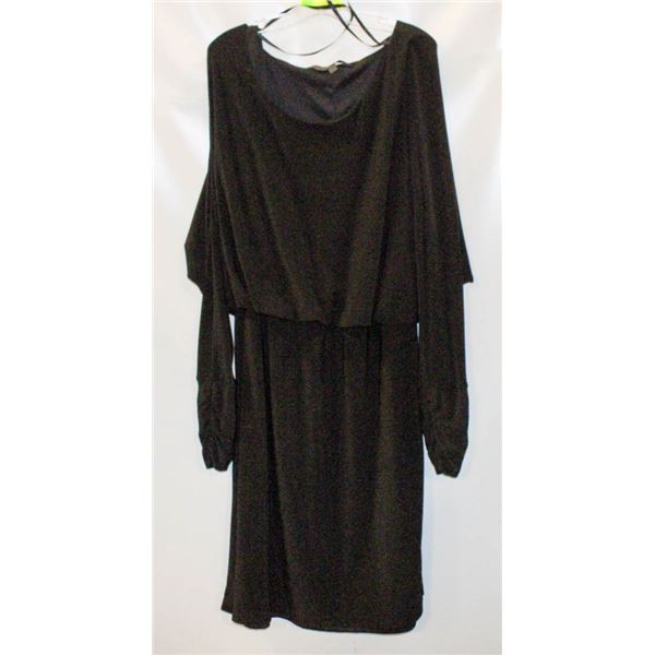 NEW NOIR 1X LADIES BLACK LONG SLEEVE DRESS