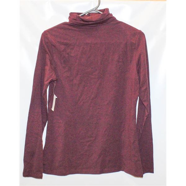 AMAZON ESSENTIALS SMALL PURPLE TURTLENECK SHIRT