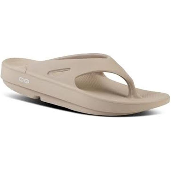 NEW OOFOS UNISEX SANDALS M 7 W 9
