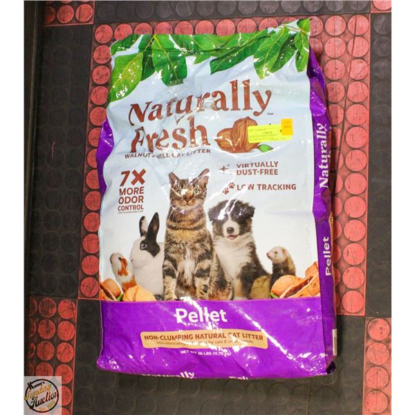 26LBS NATURALLY FRESH CLUMPING CAT LITTER