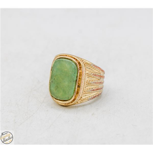 LARGE GOLD TONE RING WITH JADE/LIKE CENTER STONE