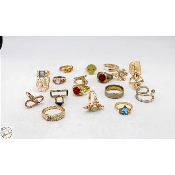 COLLECTION OF GOLD TONE RINGS - UNMARKED OR