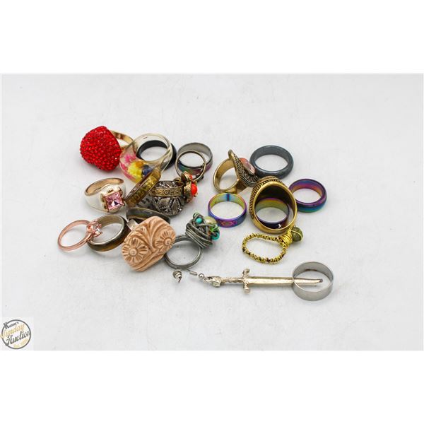 COLLECTION OF VARIOUS RINGS