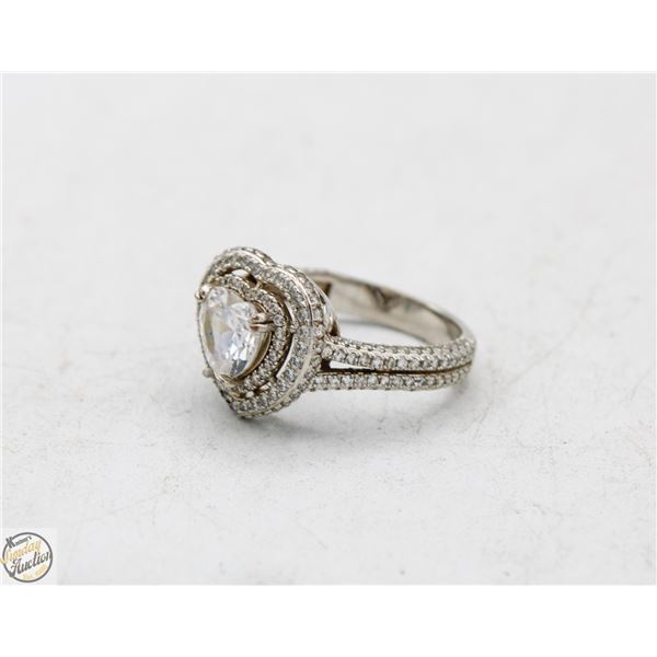 LADIES JEWELED LARGE CENTER HEART SZ 12.25 RING