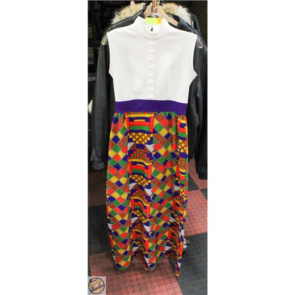 DESIGNED IN LONDON LADIES MEDIUM DRESS