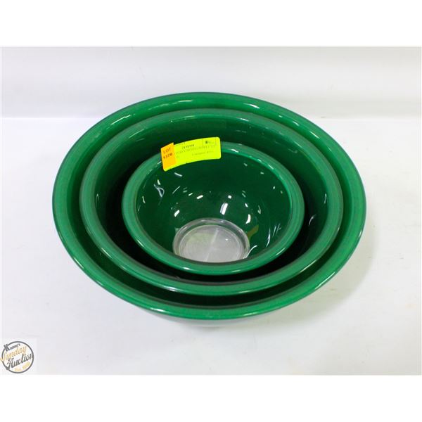 SET OF 3 PYREX MIXING BOWLS 322 1L, 325 2.5L,