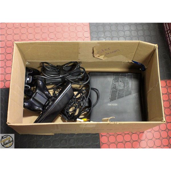 XBOX 360 CONSOLE WITH CAMERA AND 2 GAME