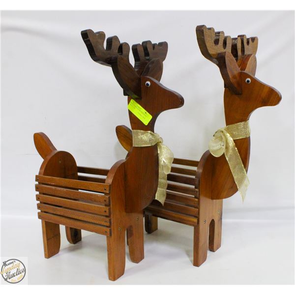 2 WOOD RAINDEER DECORATIONS 22"HIGH X 18"