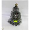 Image 1 : RESIN CHRISTMAS TREE DISPLAY BY THE BOYDS