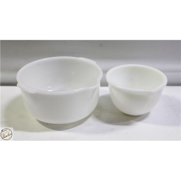 VINTAGE SUNBEAM / GLASSBAKE MIXING BOWLS