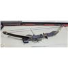 Image 1 : CANADA MADE COMPOUND BOW WITH SIGHTS & HOLDER