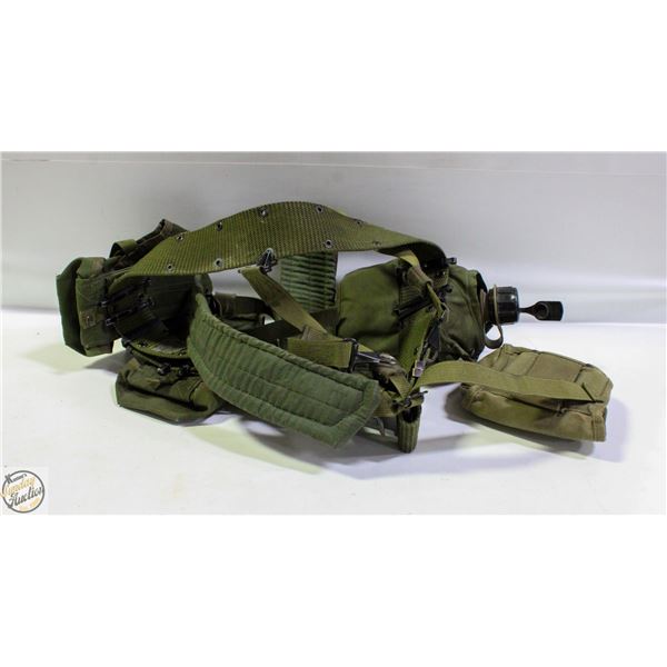 US ARMY AMMO/CANTEEN CARRYING HARNESS/BELT