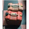 Image 1 : LOT OF TWO 5 GAL GAS JUGS