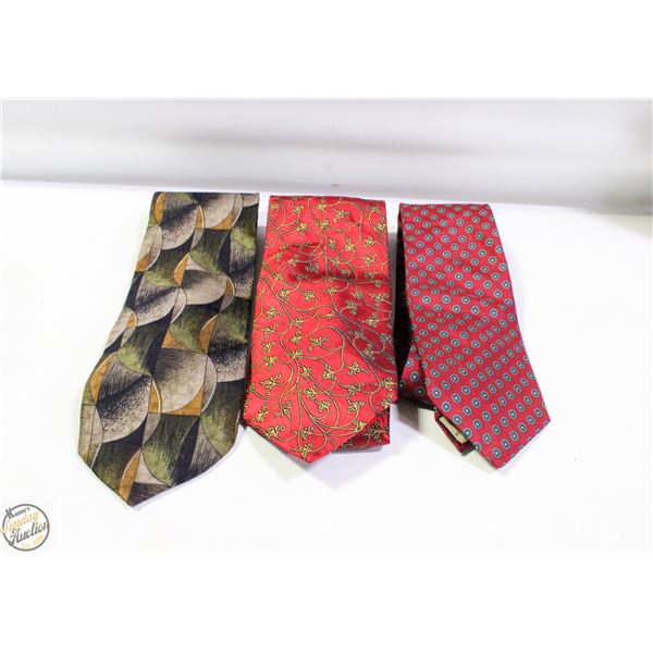 COLLECTION OF DESIGNOR NECK TIES