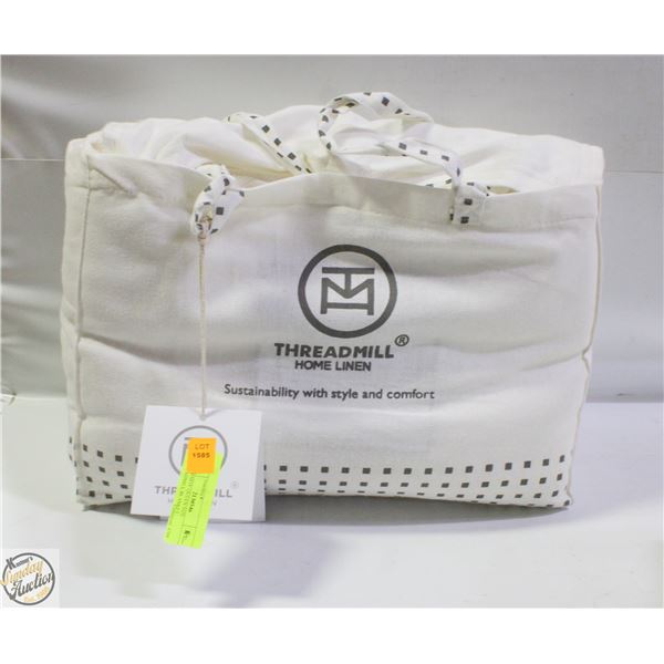 NEW WHITE QUEEN SIZE THREADMILL BLANKET