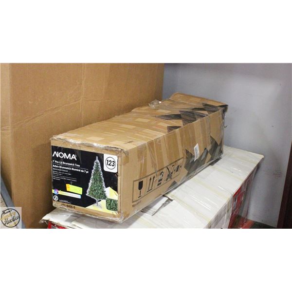 NOMA 7 FOOT PRE-LIT LED "BRUNSWICK TREE"