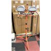 Image 1 : HDX TWO BULB WORKLIGHT ON STAND