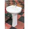 Image 1 : WESTERN WHITE PEDESTAL SINK WITH FAUCET