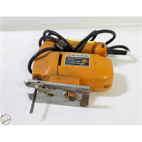 VINTAGE BLACK & DECKER JIG SAW MODEL 7580-04