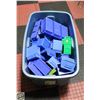 Image 1 : LOT OF GARAGE BLUE STORAGE BINS